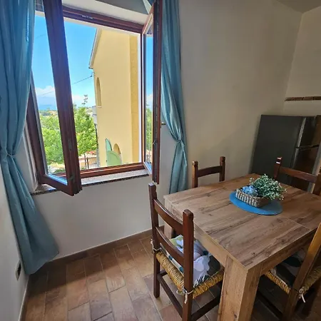 Azzurro Mare * بورتوفيرّايو