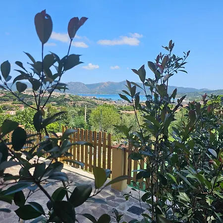 بيت للعطل Azzurro Mare